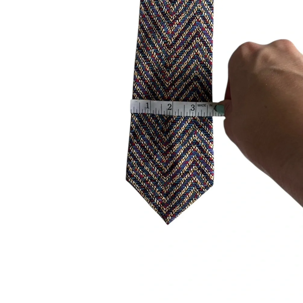 Bob Mackie Vintage Silk Tie Chevron Zig-Zag Multicolor Bold Retro Print H11